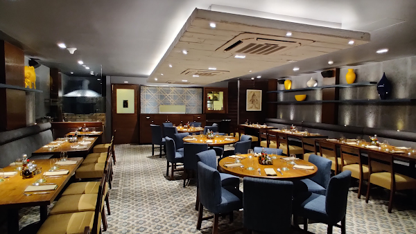 Quattro Ristorante, Lower Parel 1