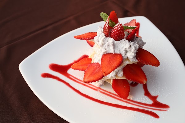 The Deck by Arun Residence 5