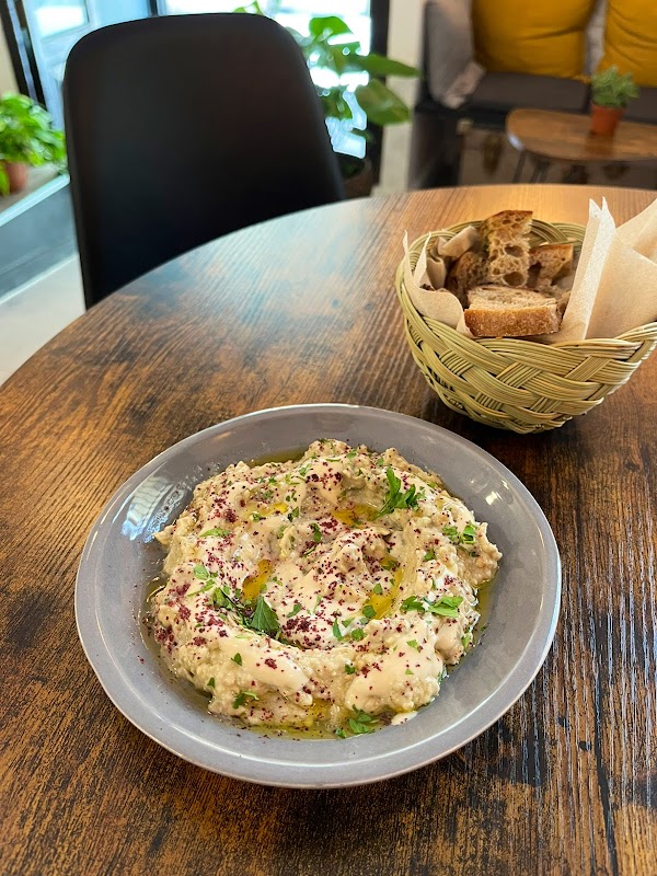 MESTIZO - Café de especialidad • Brunch • Tapas 4