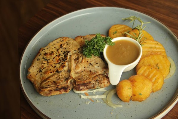 The Gate Grand Palace 5