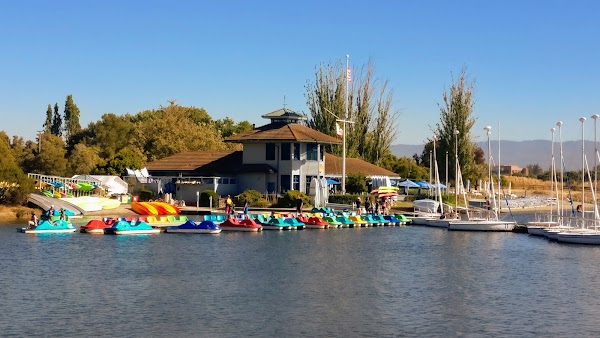 Shoreline Lake Boathouse 5