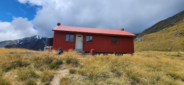 Brewster Hut
