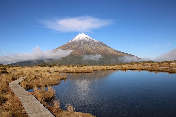 Pouakai Circuit Reflective Tarn