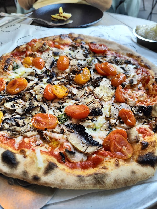 Italian restaurant Gemma 5