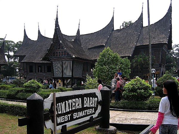 Taman Mini Indonesia Indah 3