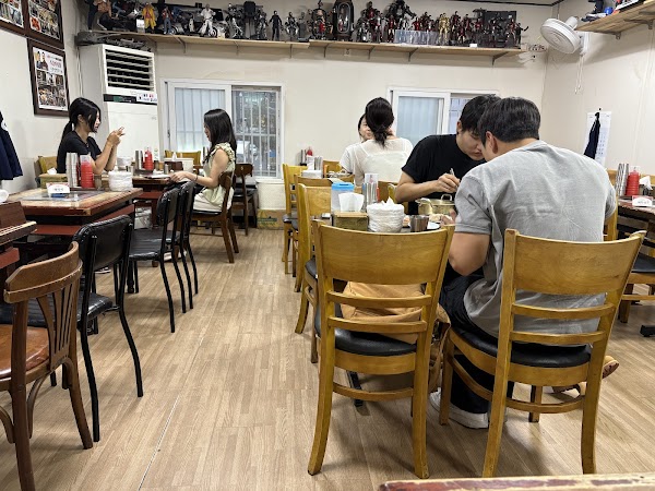 Sarangbang Kalguksu 5