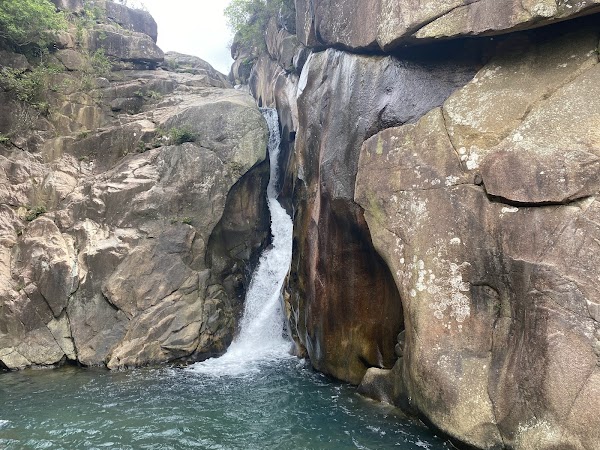 Tai Shui Hang waterfall hike