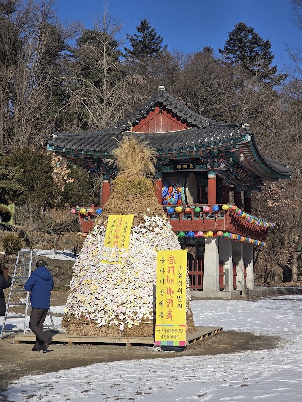 Bongseonsa Temple 4