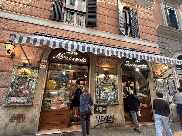 La Norcineria di Iacozzilli 4