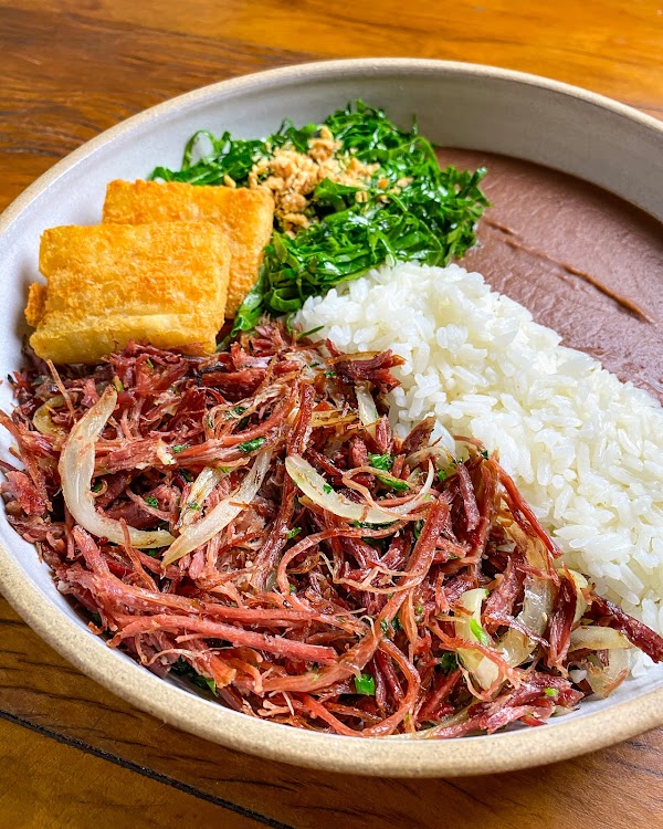 Joaquina Bar & Restaurant 5