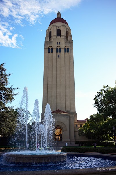 Hoover Tower 1