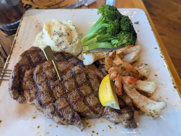 Bubba Gump Shrimp Co. 4