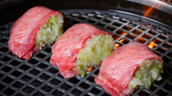 YAKINIKU PONGA SHINSAIBASHI 1