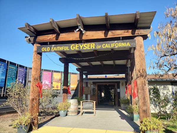 Old Faithful Geyser of California 5