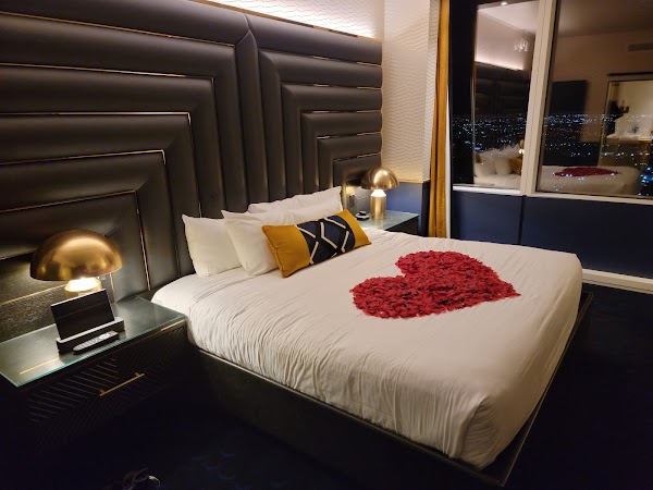 Circa Resort & Casino 5