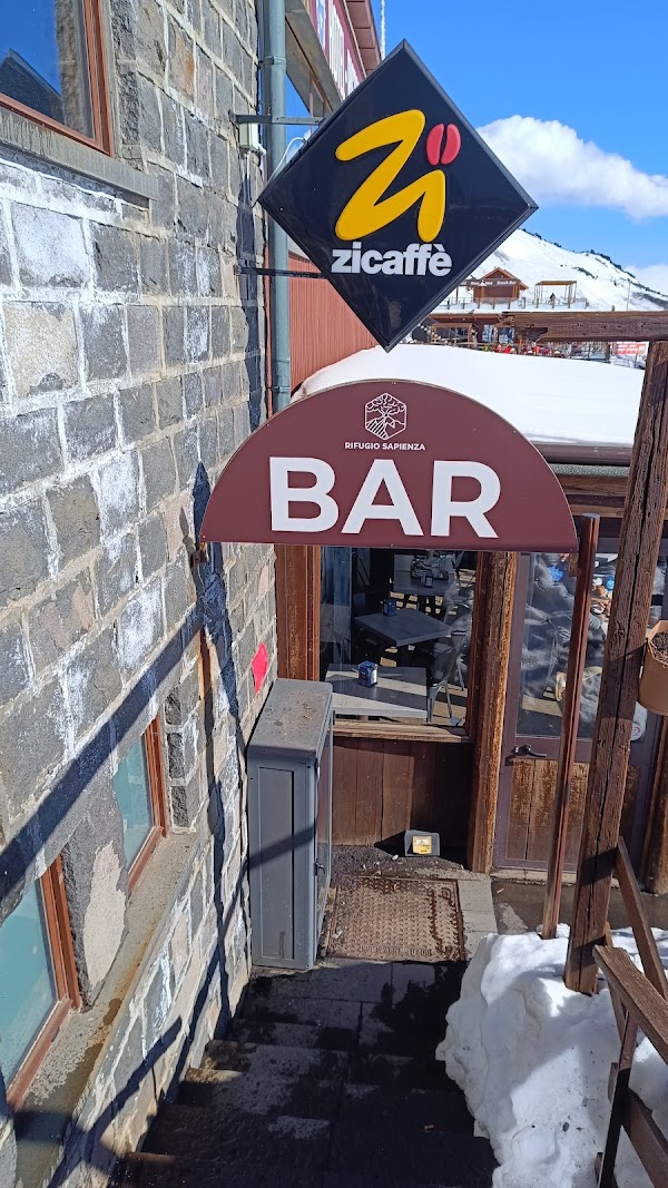 Ristorante di Rifugio Sapienza 1