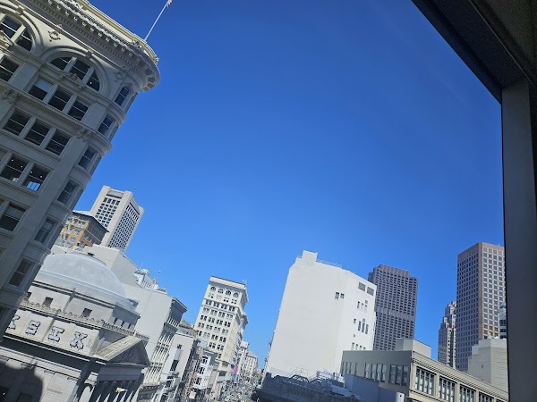 MKT Restaurant and Bar 3