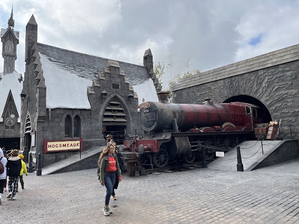 The Wizarding World of Harry Potter 2