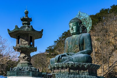Seoraksan Sinheungsa Temple 2