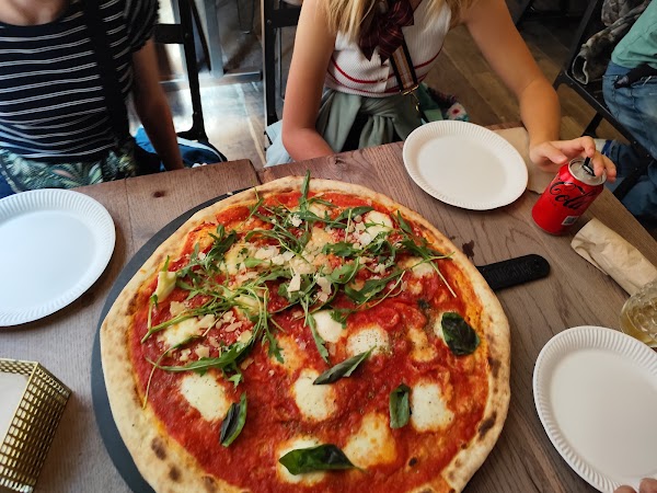 Homeslice Neal's Yard 3