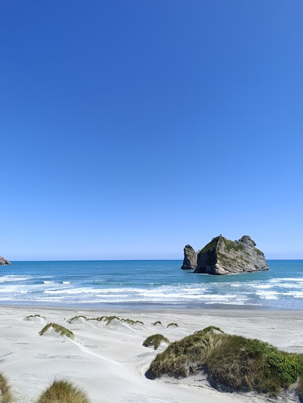 Wharariki Beach 4