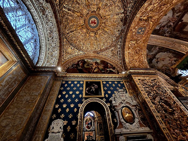 St. John's Co-Cathedral 4