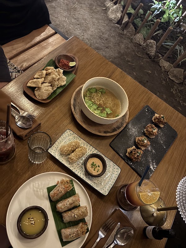 Pituq - Resto, Café & Shop 4