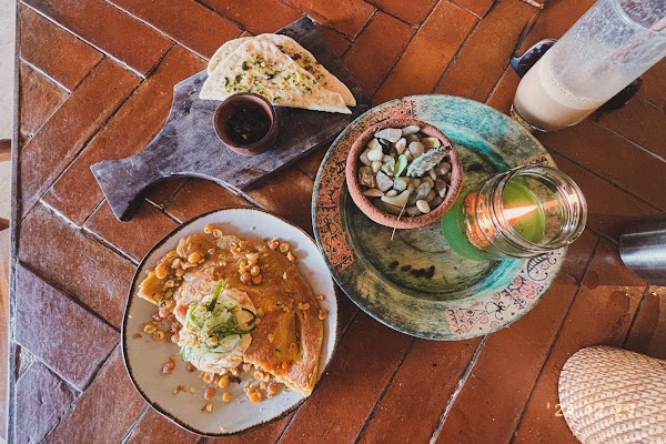 Pituq - Resto, Café & Shop 3