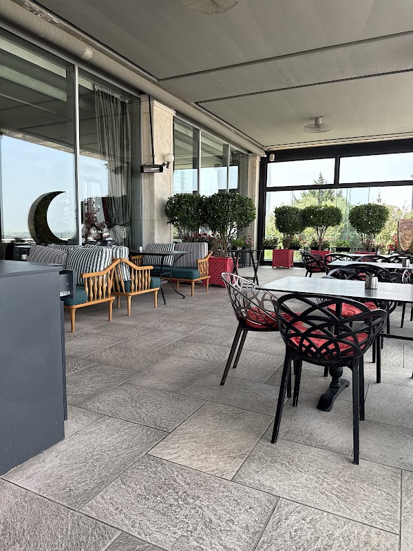 Manzara Restaurant 2