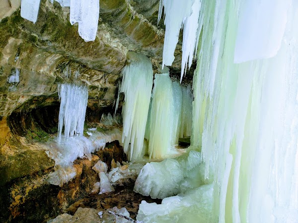 Eben Ice Caves 5