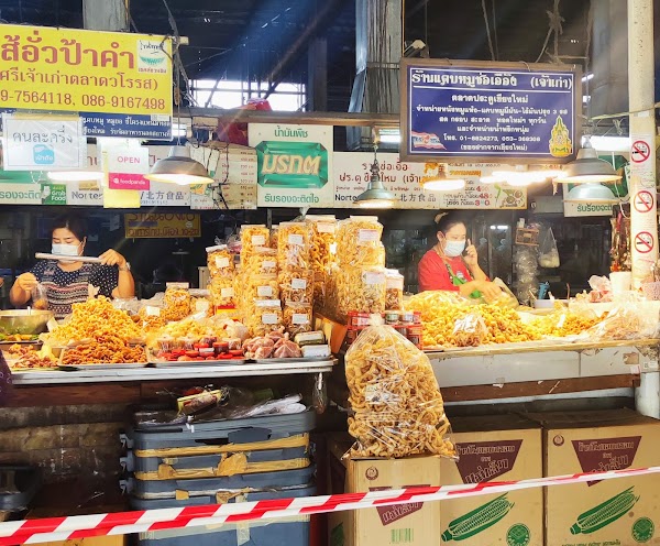Chiang Mai Gate Market 4