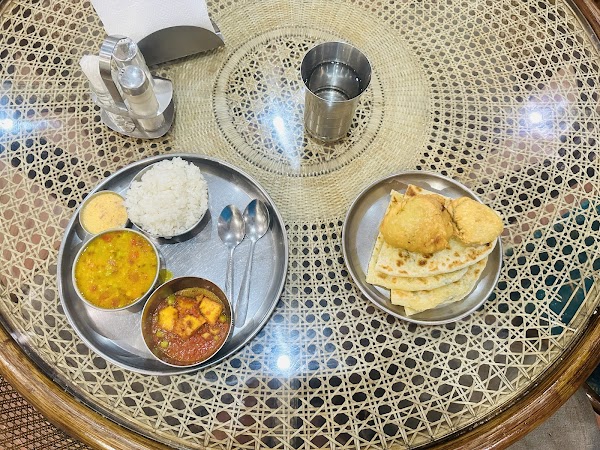 Govinda's Vegetarian Cafe 3