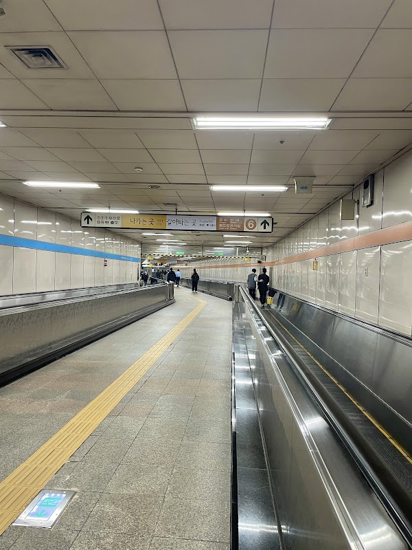 Samgakji Station