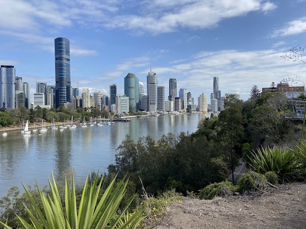 Kangaroo Point Cliffs Park 1