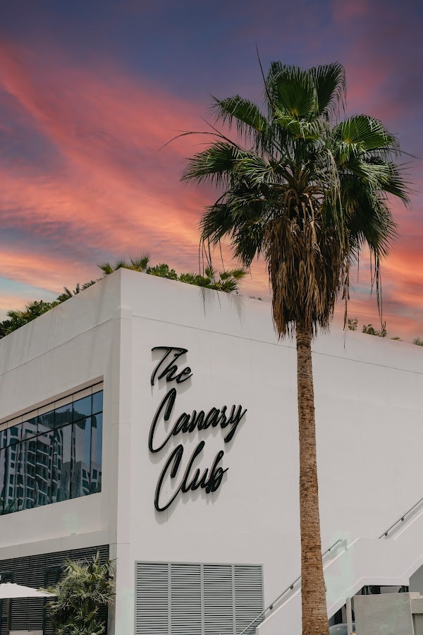 Canary Club 3