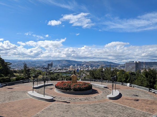 Basilica of Our Lady of Suyapa 4