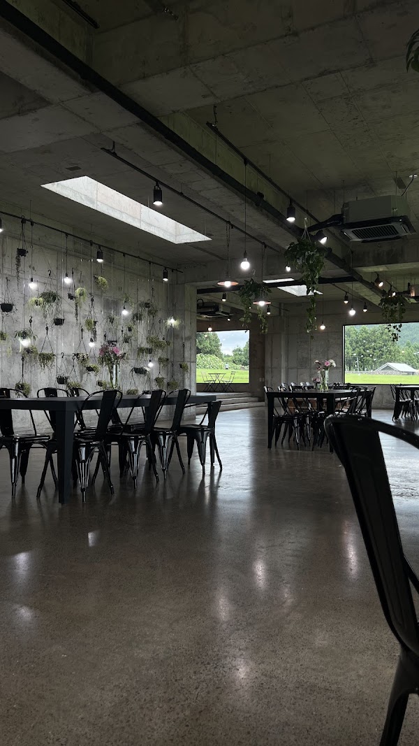 Cafe Boromwat