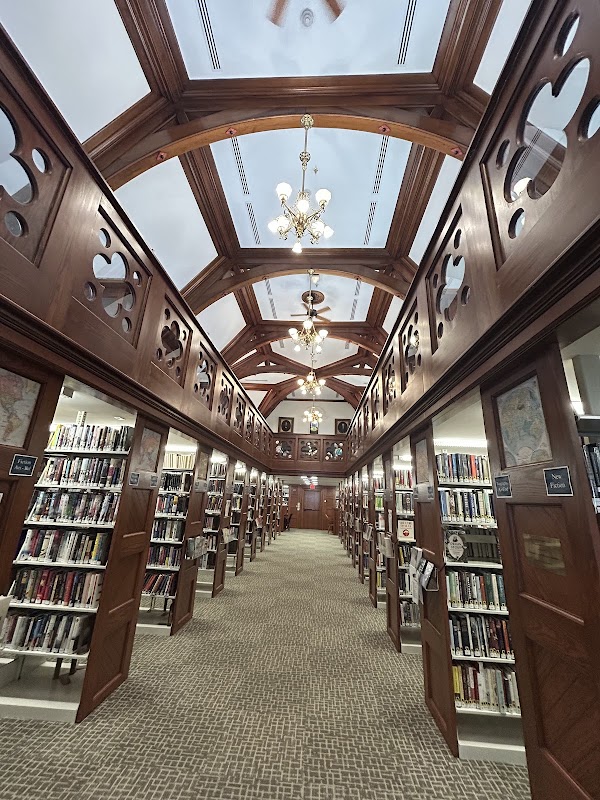 Norman Williams Public Library 4