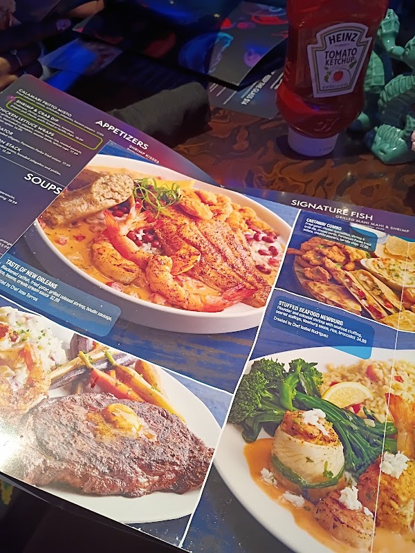 Aquarium Restaurant 2