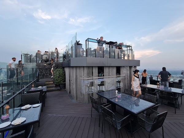 Vertigo & Moon Bar Rooftop 1