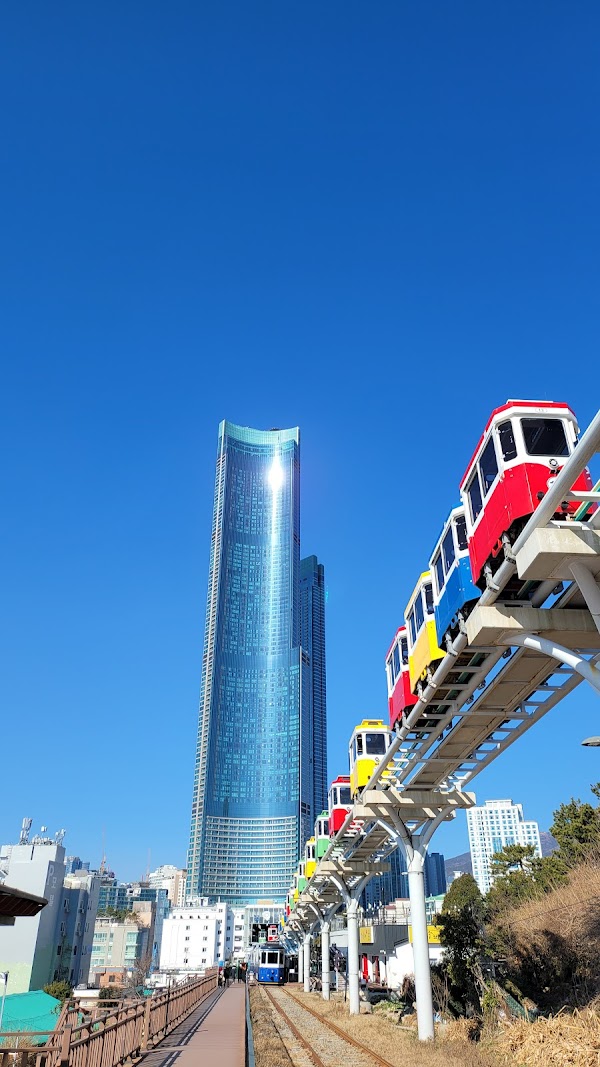 Haeunde Blueline Park - Mipo Station