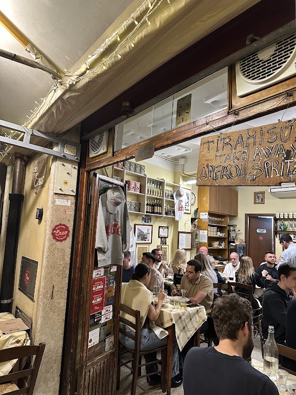 Trattoria Da Enzo al 29 2