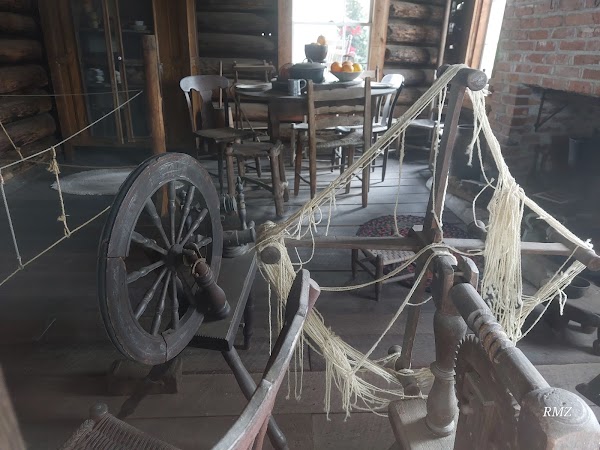 McMullen-Coachman Log Cabin 4