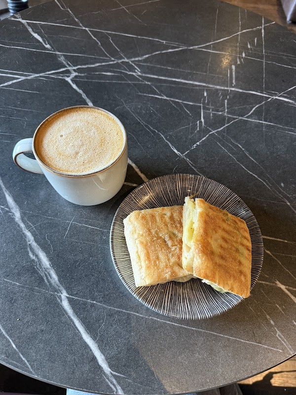 Java Whiskers Cat Café White City 2