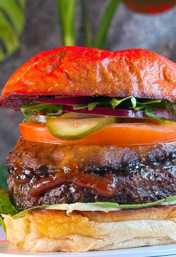 Lia's Kitchen - 100% Vegan