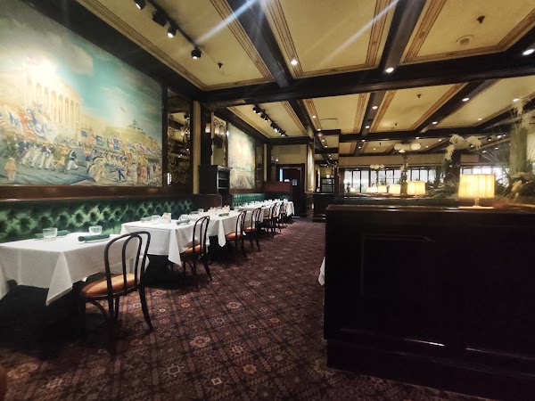 Old Ebbitt Grill 5