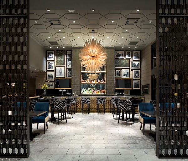 Notch8 Restaurant & Bar