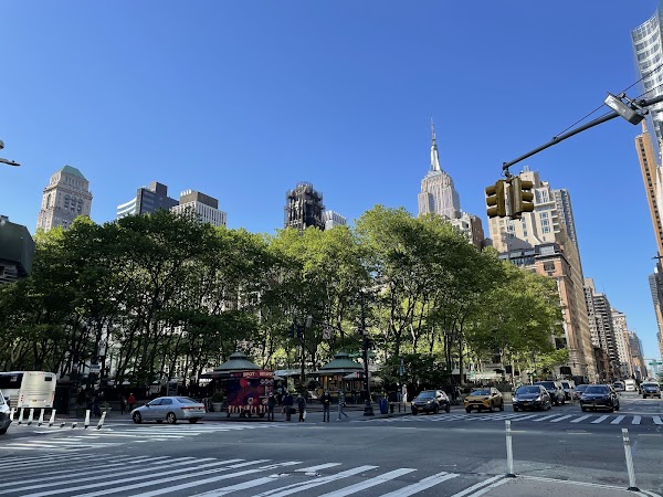 Bank of America Winter Village at Bryant Park 4