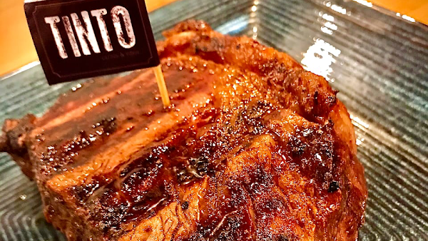 TINTO CARNES & VINOS 5