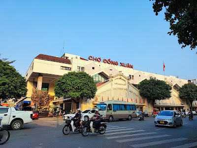 Đồng Xuân Market
